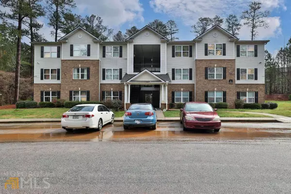 8104 Fairington Village, Lithonia, GA 30038