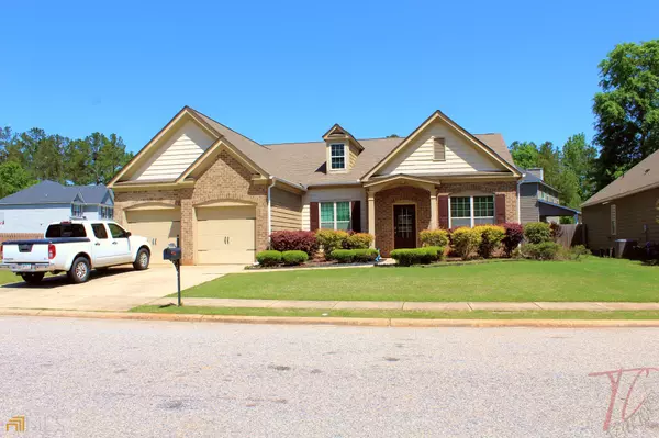 220 Dog Fennel, Perry, GA 31069