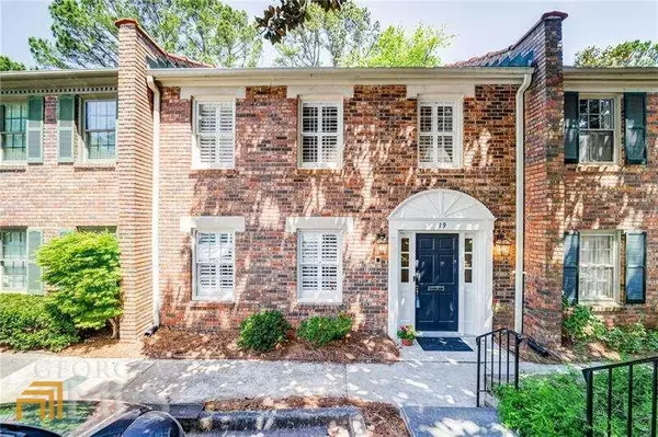 70 Old Ivy, Atlanta, GA 30342