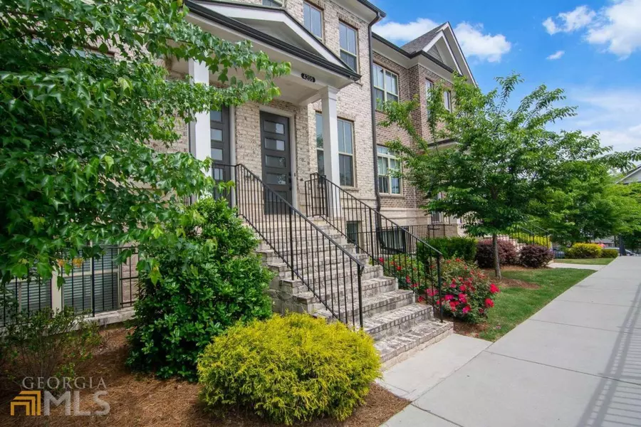 4205 Deming, Atlanta, GA 30342