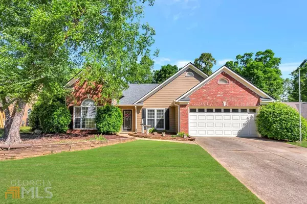 5599 Newberry Point, Flowery Branch, GA 30542