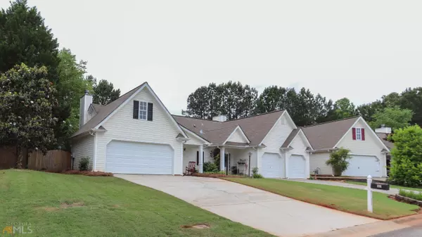 235 Courtyard, Newnan, GA 30265