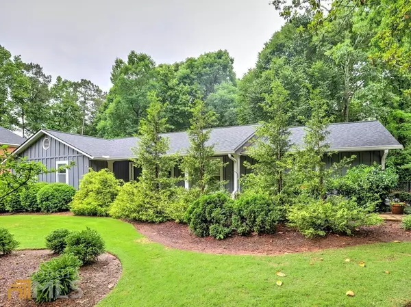 2210 Peeler RD, Dunwoody, GA 30338