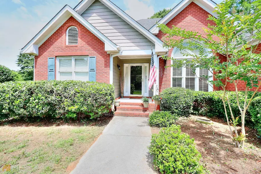 635 Rock Springs RD, Grayson, GA 30017