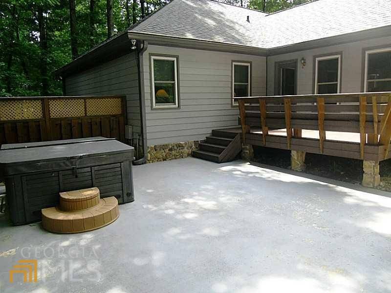 Conyers, GA 30094,4830 W Lake DR SE