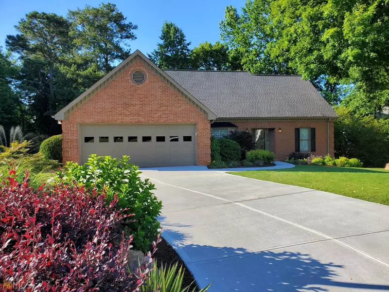 125 Stepping Stone, Alpharetta, GA 30004