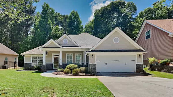 30 Greenview DR, Newnan, GA 30265