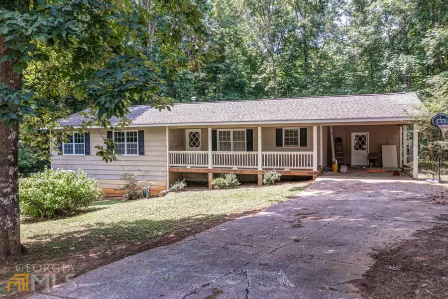 285 A Donald RD, Canton, GA 30114