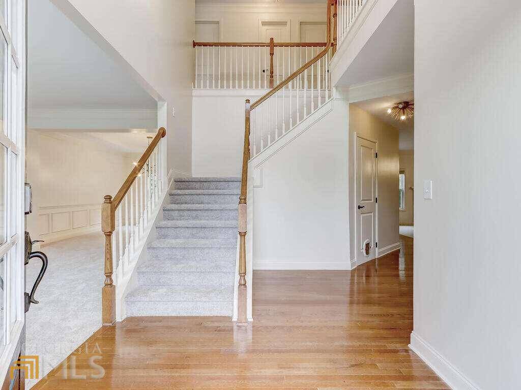 Buford, GA 30518,1458 Centerville DR
