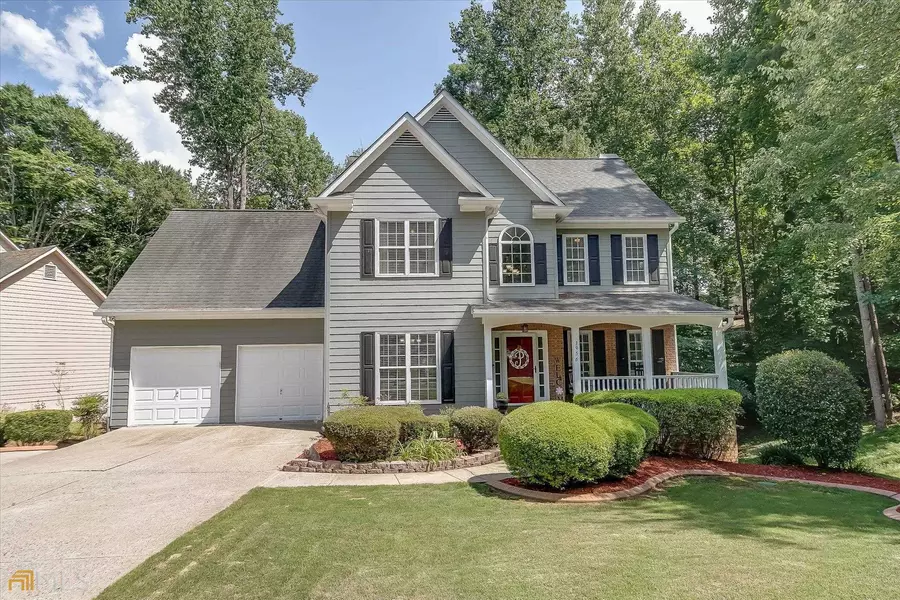 3956 Fox Glen, Woodstock, GA 30189