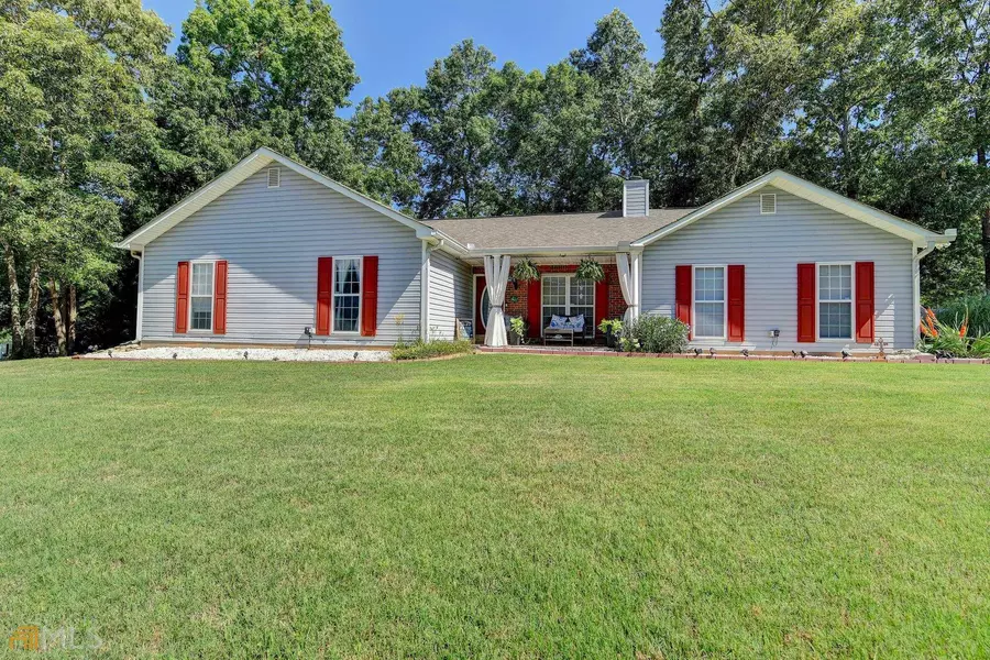 414 Charesa, Dacula, GA 30019