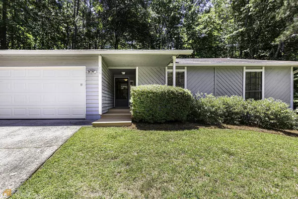 235 Lakeland, Roswell, GA 30076