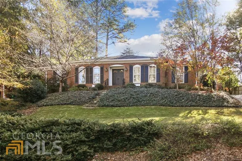 1381 Country Squire, Decatur, GA 30033