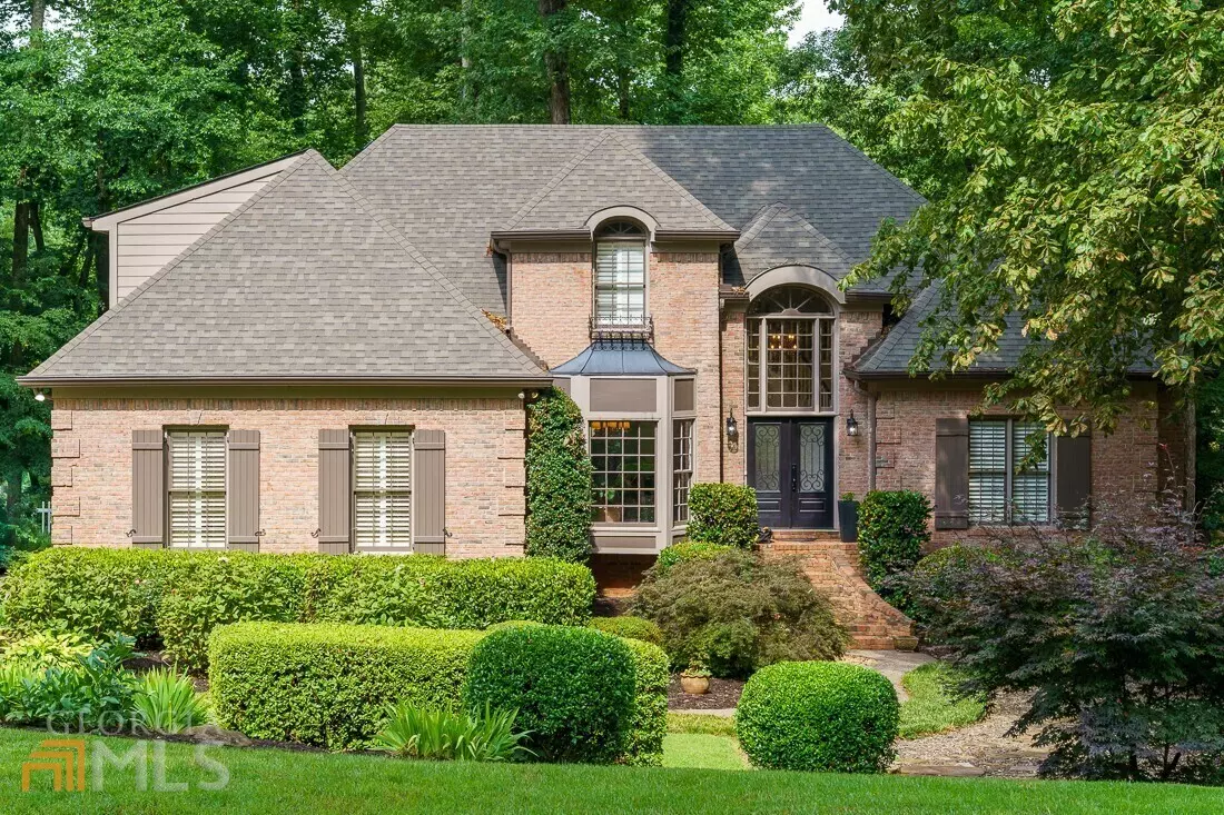 Alpharetta, GA 30004,135 Hedge Lawn