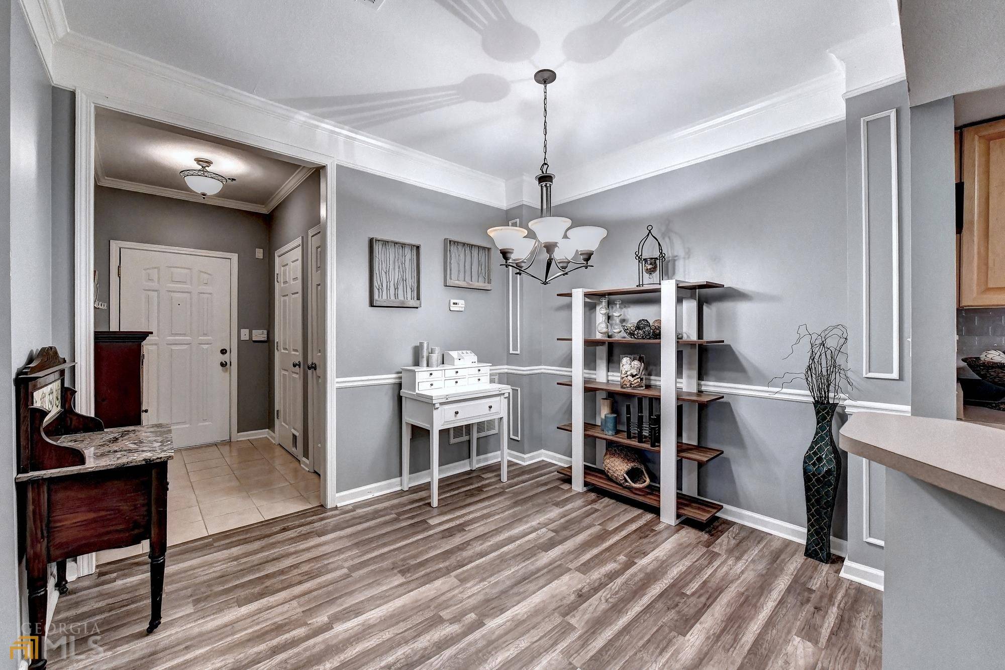 Milton, GA 30004,325 Pembrooke CIR #325