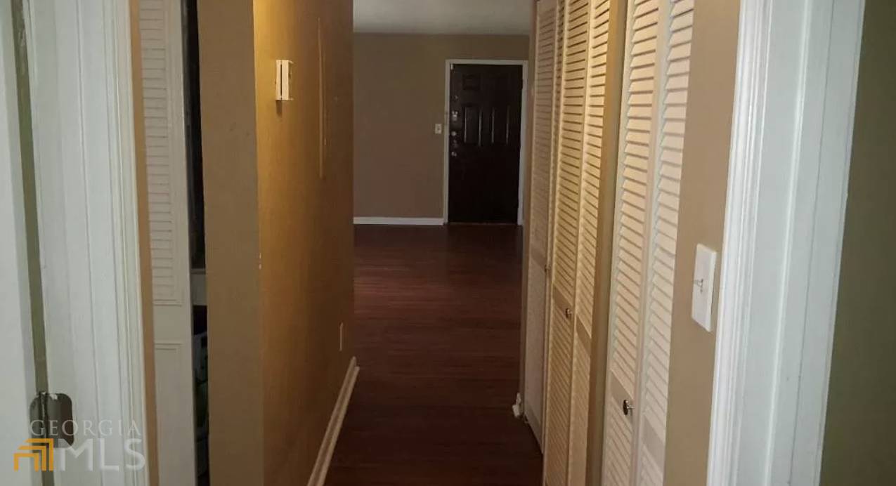 College Park, GA 30349,102 Camelot DR