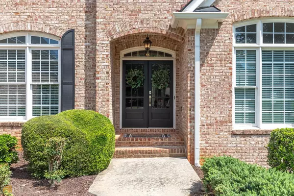 Flowery Branch, GA 30542,4326 Park Royal