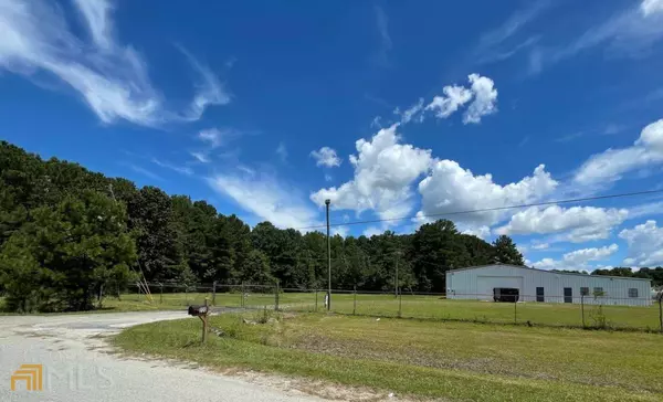 Macon, GA 31217,220 Trade DR