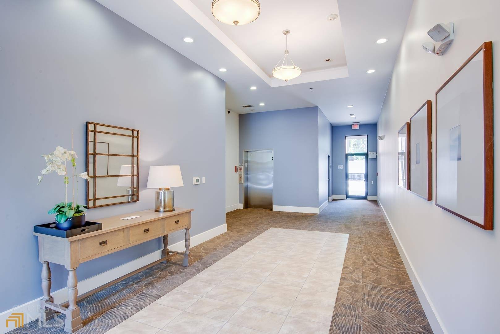 Brookhaven, GA 30319,1430 Dresden DR NE #305