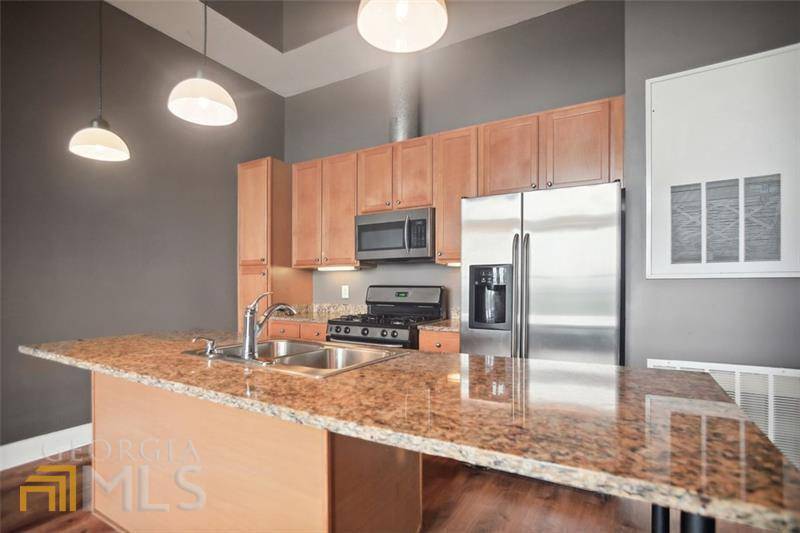 Atlanta, GA 30315,1195 Milton TER SE #1404