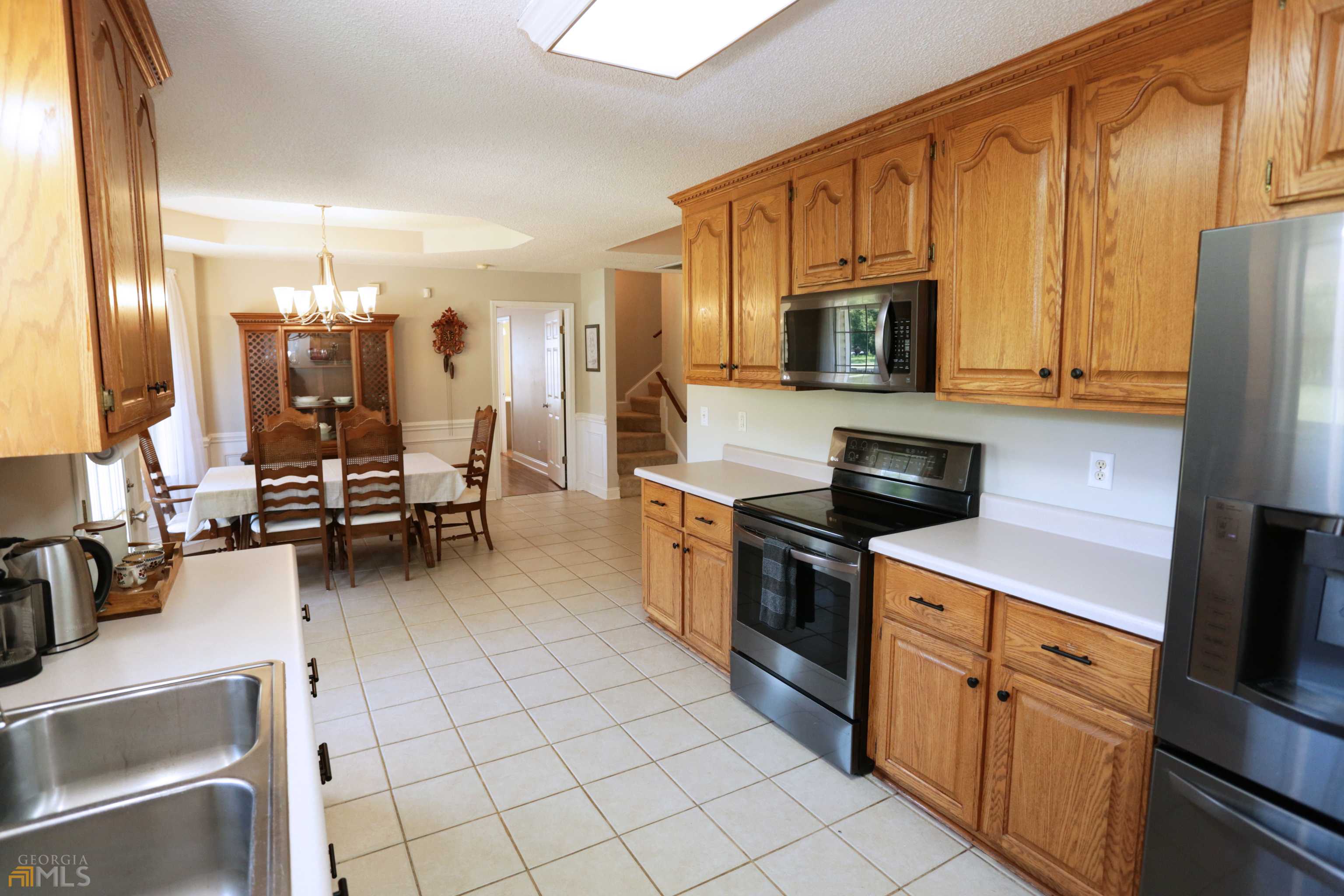 Warner Robins, GA 31088,1148 Thornblade DR