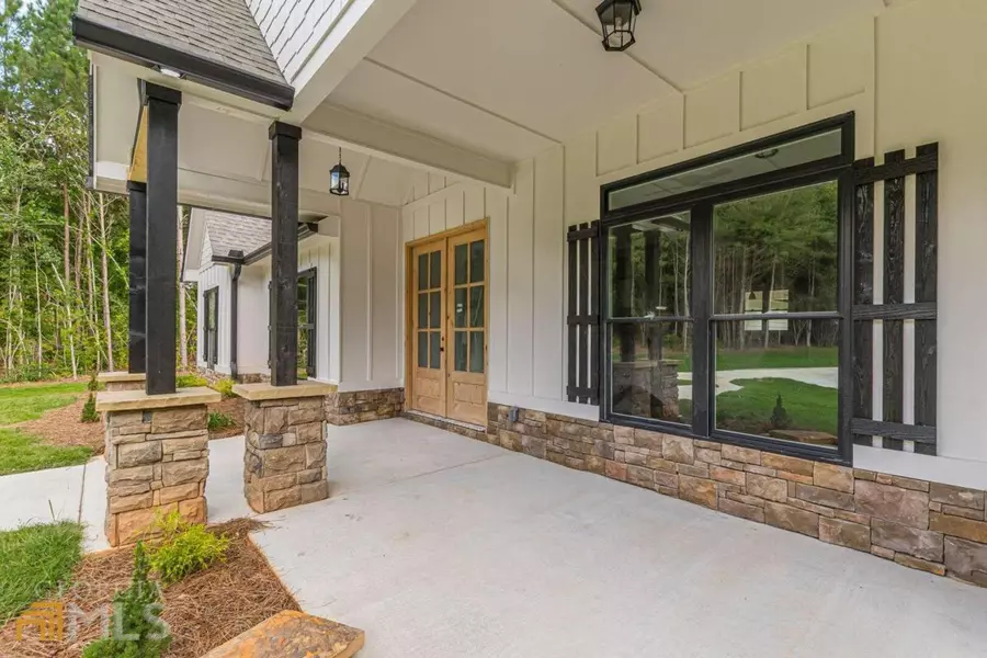 106 Legacy DR, Villa Rica, GA 30180