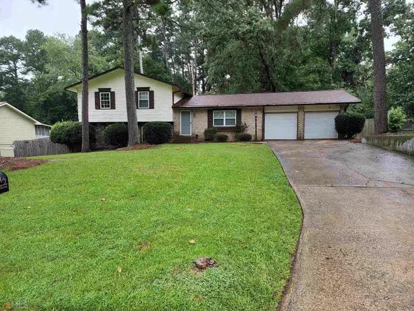 2073 Campfire,  Riverdale,  GA 30296