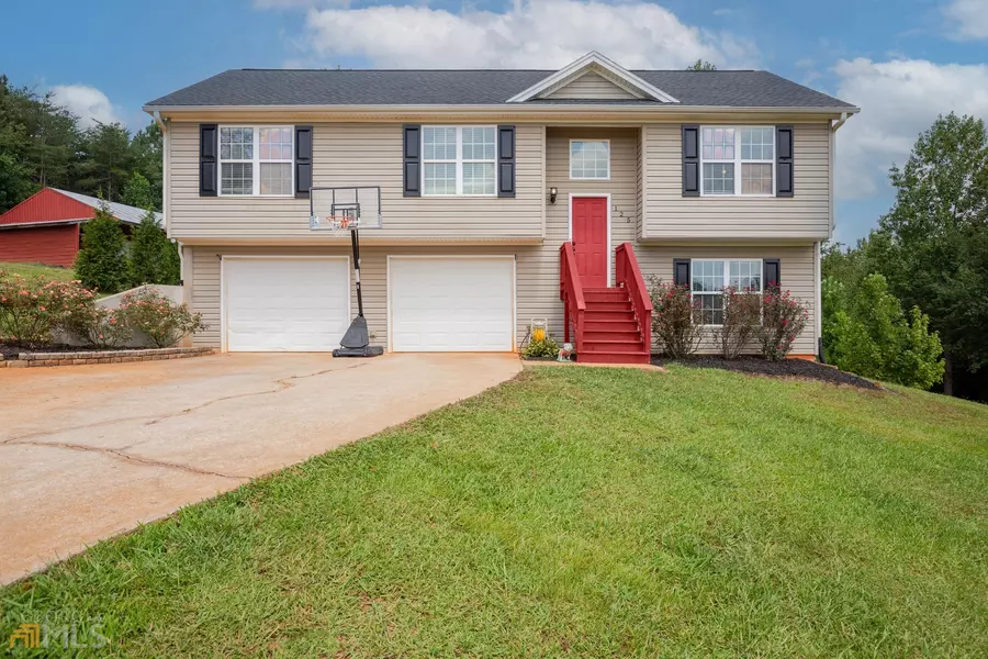 125 Hawthorne, Cleveland, GA 30528