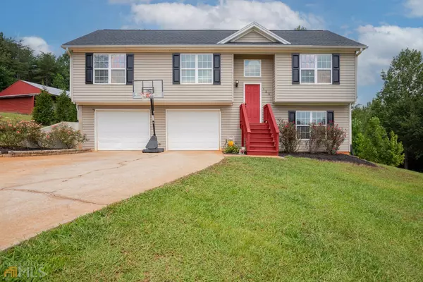 125 Hawthorne,  Cleveland,  GA 30528