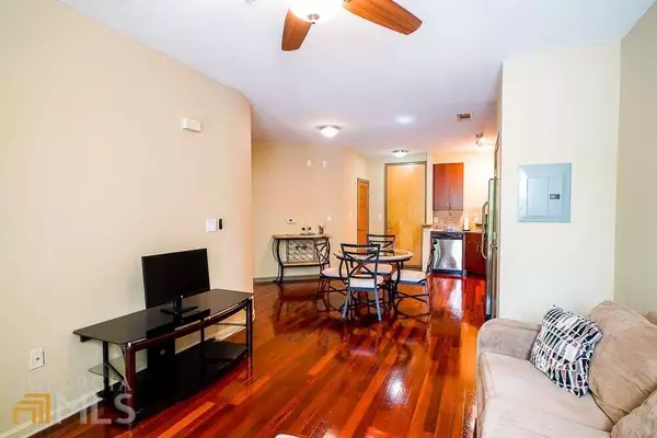 898 Oak ST SW #1204, Atlanta, GA 30310