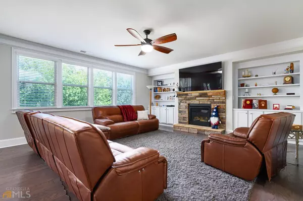 Canton, GA 30115,117 Carmichael DR