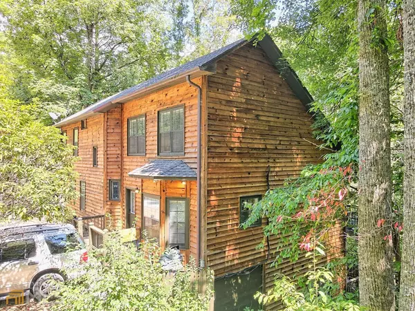 Rabun Gap, GA 30568,165 Chickasaw LN