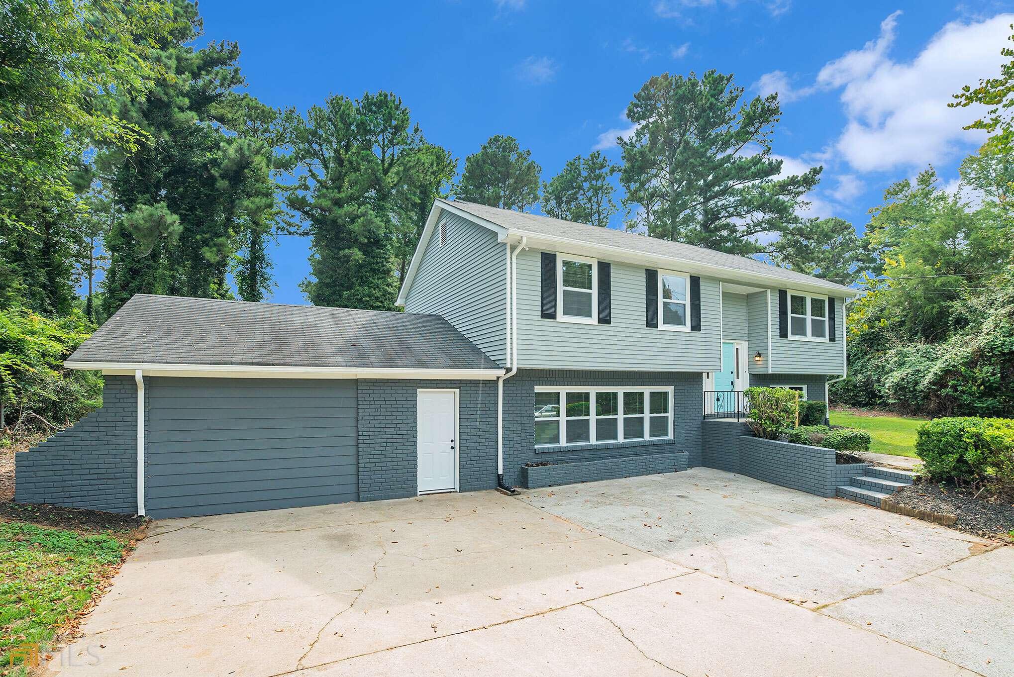 Lawrenceville, GA 30043,992 Brighton DR