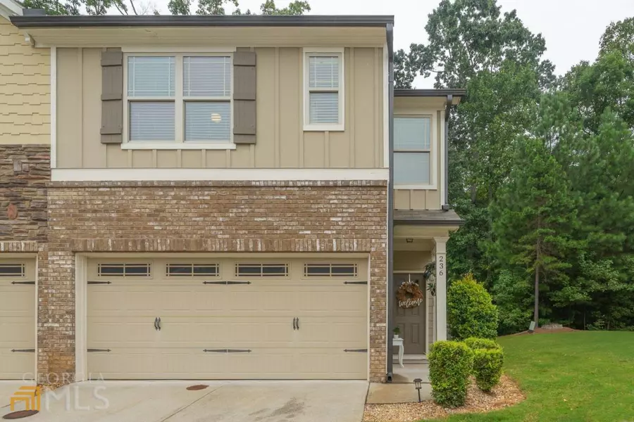 236 Bobbie, Woodstock, GA 30189