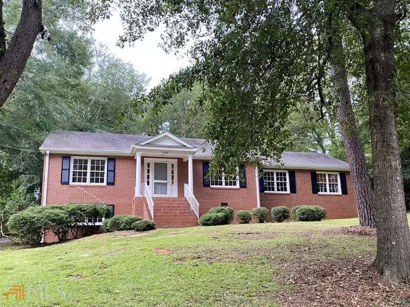 748 Marshall, Macon, GA 31210