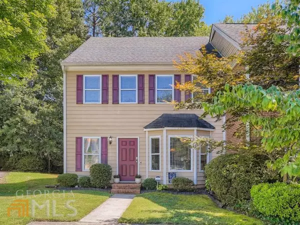 590 Harcourt Pl, Marietta, GA 30067