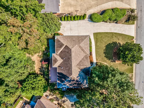 Canton, GA 30114,641 Lake Overlook DR