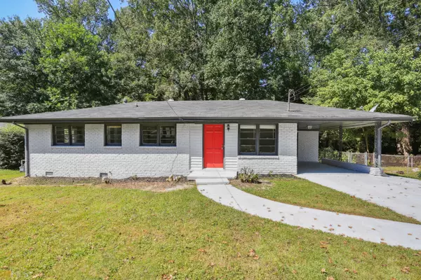 2227 Kilarney, Decatur, GA 30032