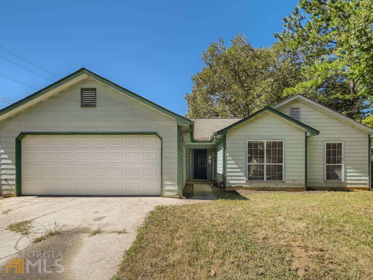 2333 Skint Chestnut DR, Lithia Springs, GA 30122