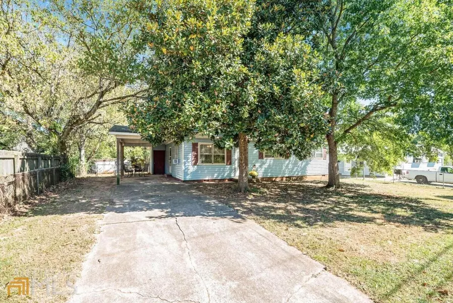 1222 Hiawatha LN, Austell, GA 30168