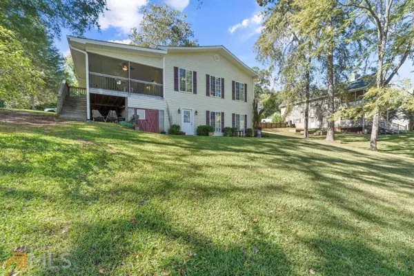 Milledgeville, GA 31061,174 Bentley