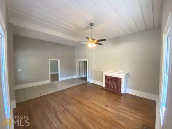 Stone Mountain, GA 30083,5425 E Mountain ST #1968 SQFT