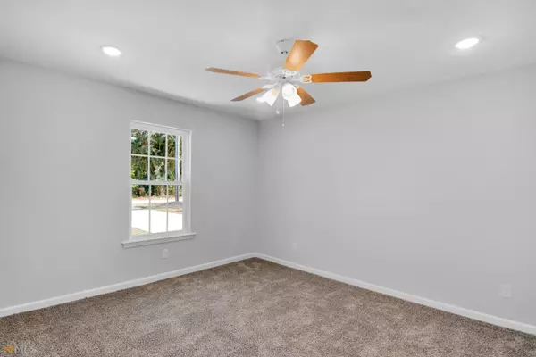 Jesup, GA 31545,298 Whispering Pines RD