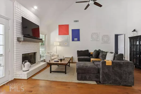 Roswell, GA 30075,1115 Allenbrook LN