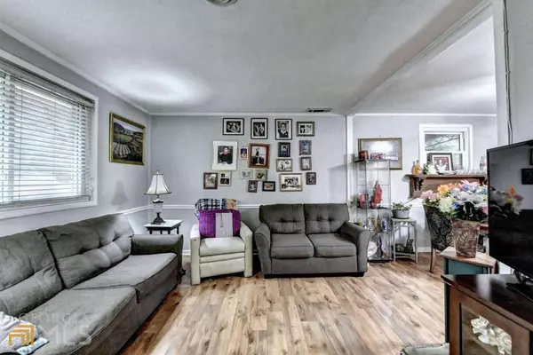 Snellville, GA 30078,2194 Rosedale RD