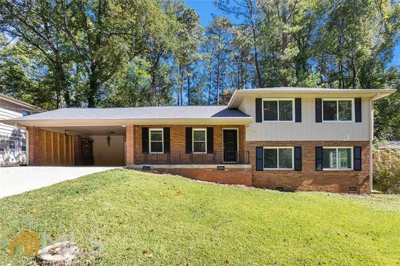 1569 Camelot, Tucker, GA 30084