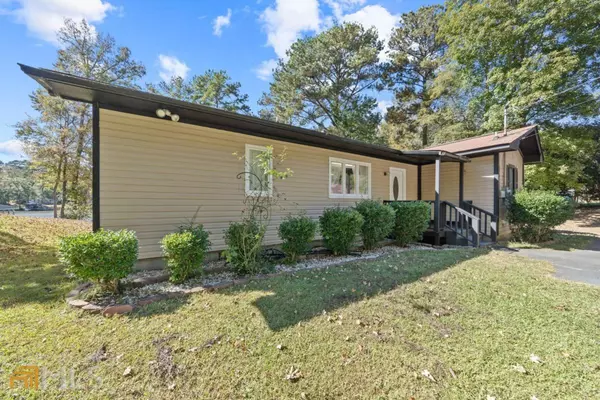 Eatonton, GA 31024,122 Oak LN