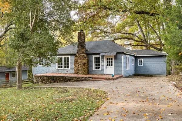 Stone Mountain, GA 30087,379 Greenhaven RD