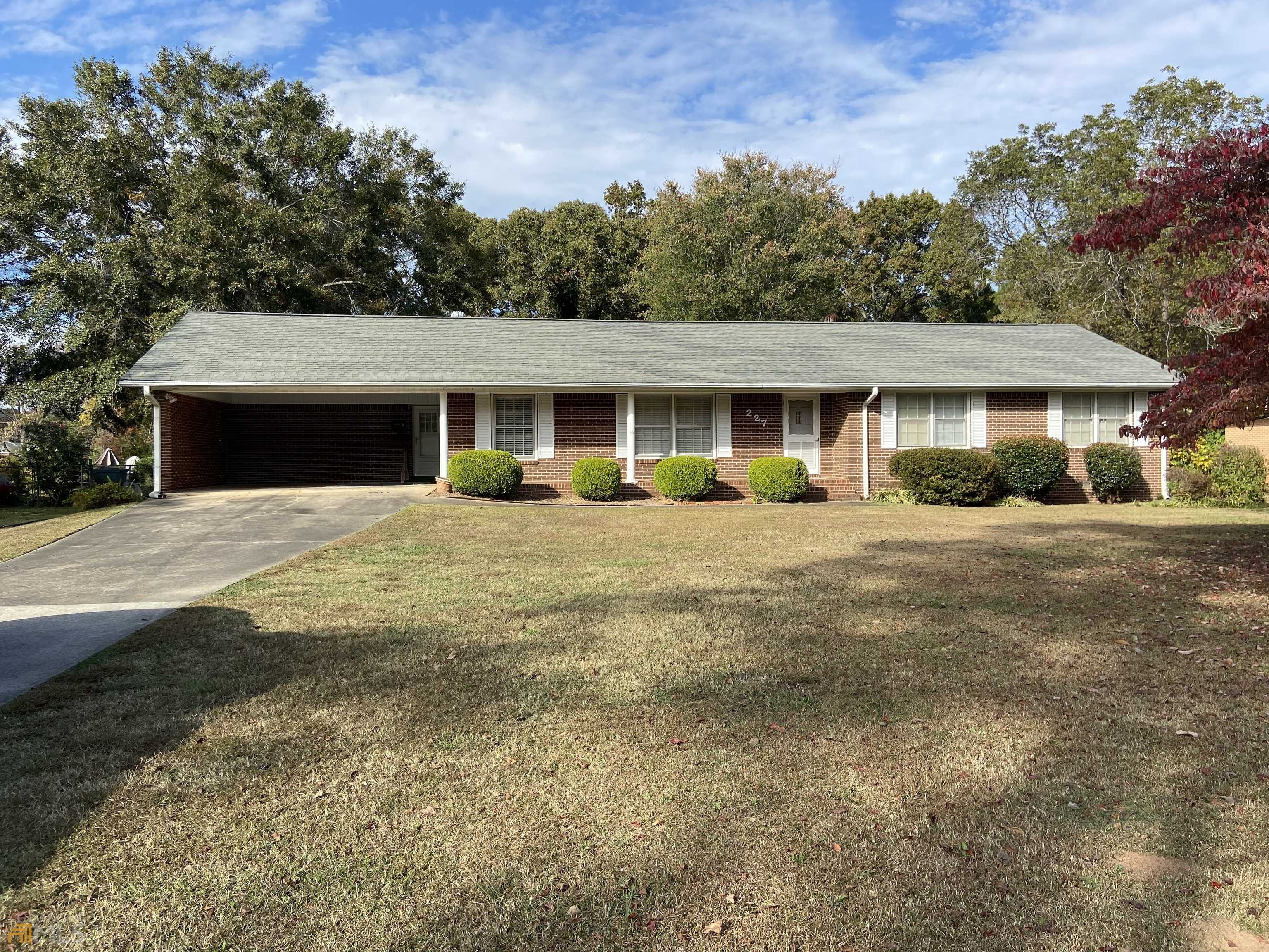 227 Roberts ST, Griffin, GA 30224