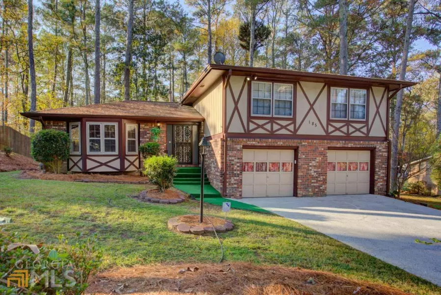 185 Greenhill CT SW, South Fulton, GA 30331